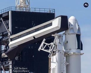 Image may contain: sky and outdoor